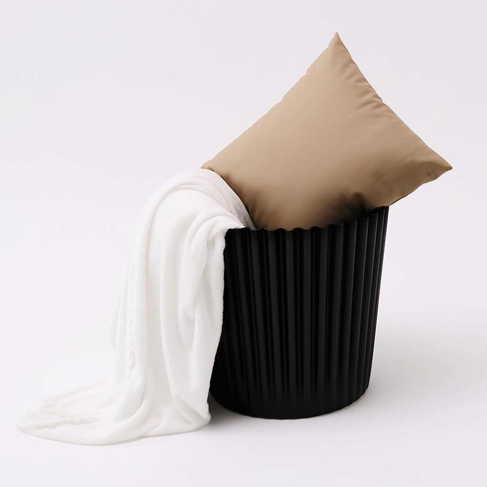 Stool HavenIn Set of 2 Cupcake Stool Plastic Stacking Bar Stools Dining Chairs Kitchen Black